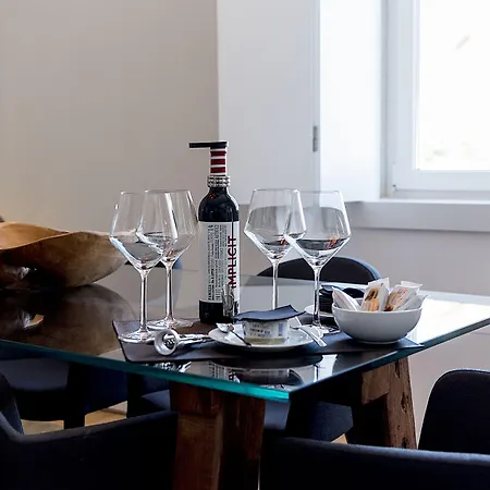 Apartament Flora Chiado Lizbona