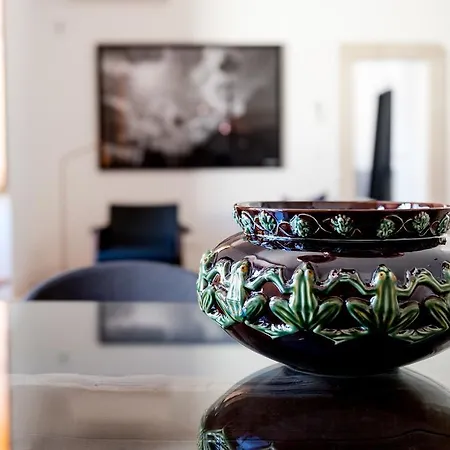 Apartament Flora Chiado *