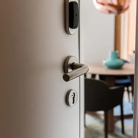 Flora Chiado Лиссабон