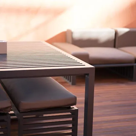 Flora Chiado Апартаменты *