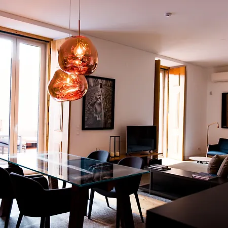 Lägenhet Flora Chiado