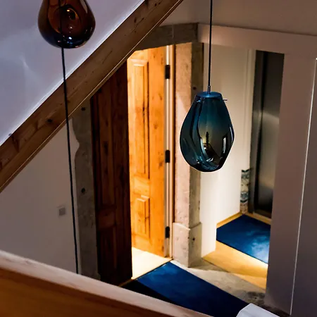 Flora Chiado Апартаменты *