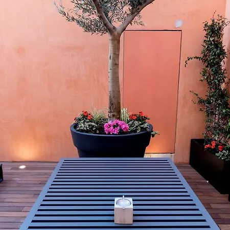 芙洛拉希亚多公寓 * Lisboa