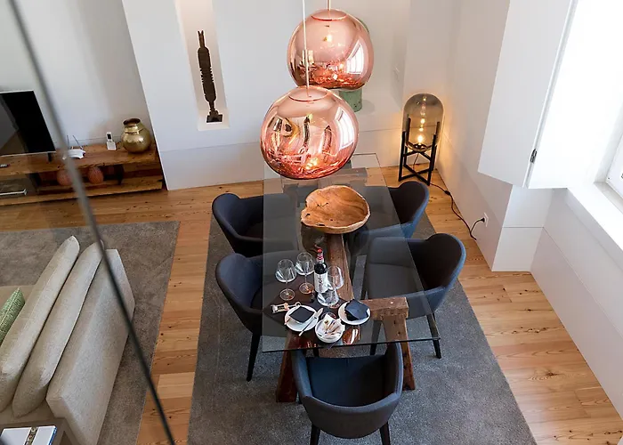 فلورا تشيادو شقة *