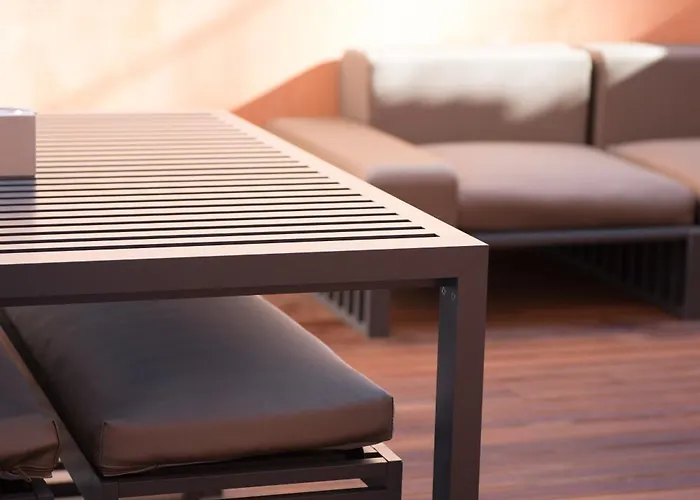 فلورا تشيادو شقة *