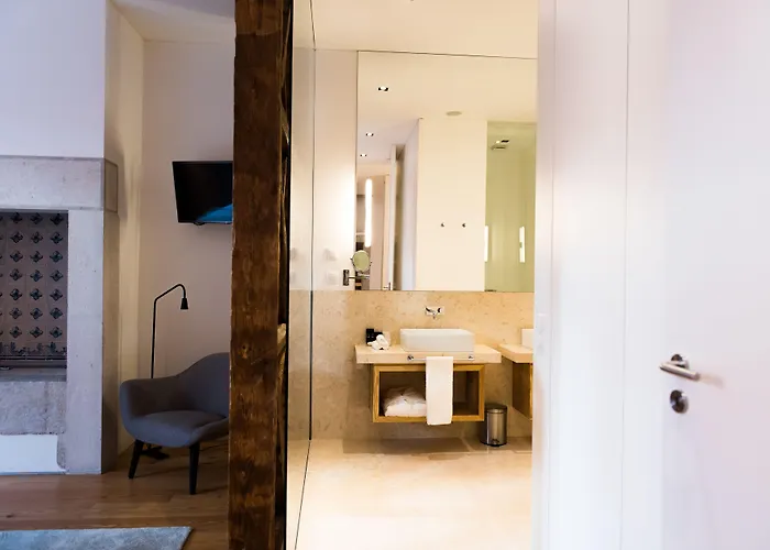 فلورا تشيادو شقة *